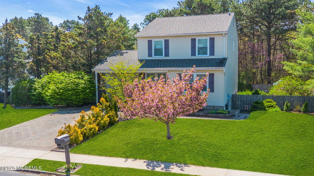 Brick Township, New Jersey, United States 2 - 18708325