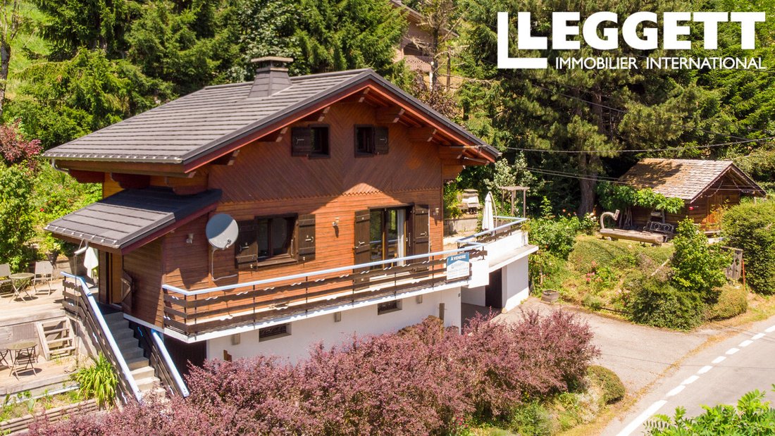 Chalet in Les Gets, Auvergne-Rhône-Alpes, France 1 - 17412300