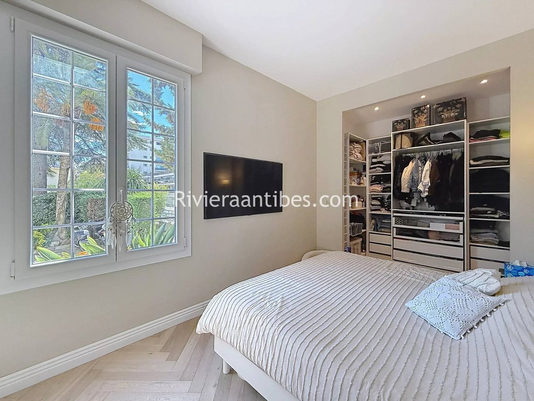 Apartment in Fontmerle, Antibes, France 5 - 17693175