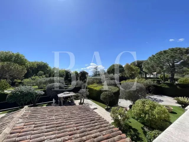 Villa in Villefranche-sur-Mer, Provence-Alpes-Côte d'Azur, France 4 - 15622533