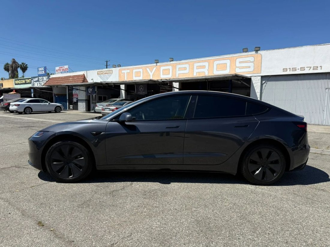 Sedan in Azusa, CA, United States 4 - 18713504