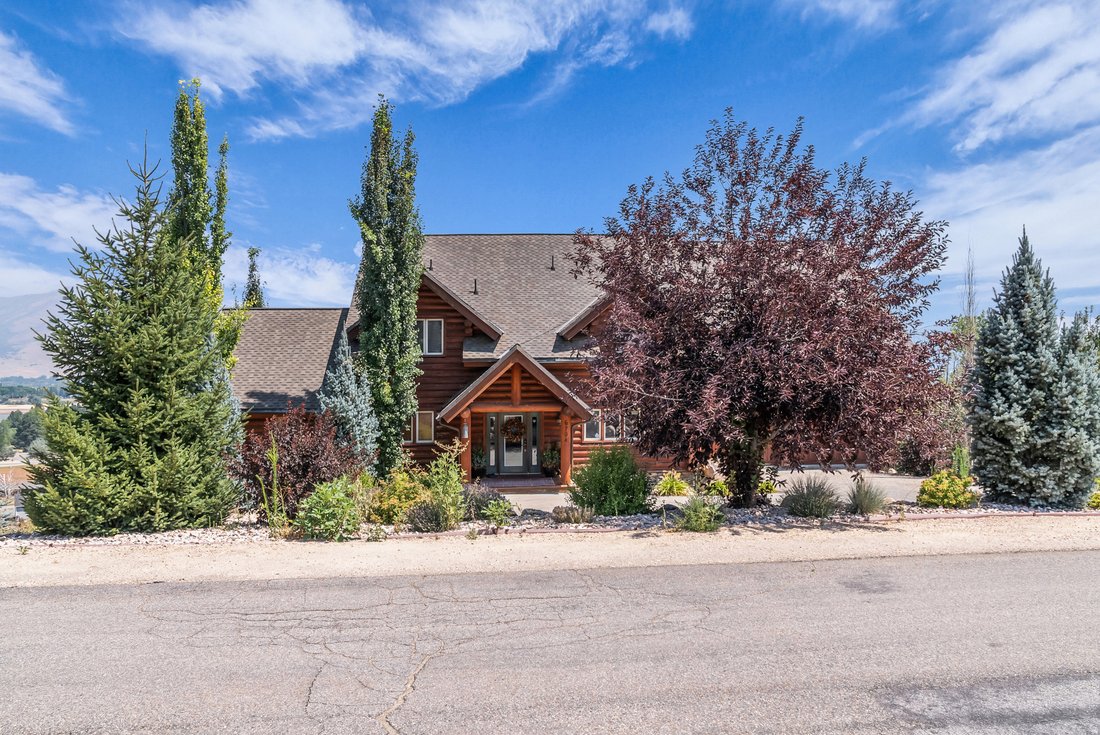 House in Huntsville, Utah, United States 1 - 18710871