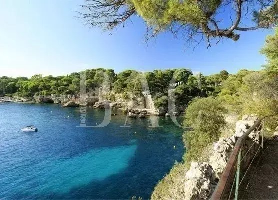 Villa in Cannes, Provence-Alpes-Côte d'Azur, France 1 - 15622650