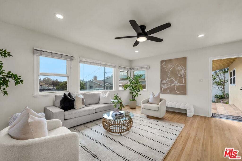 House in Los Angeles, California, United States 2 - 18705303
