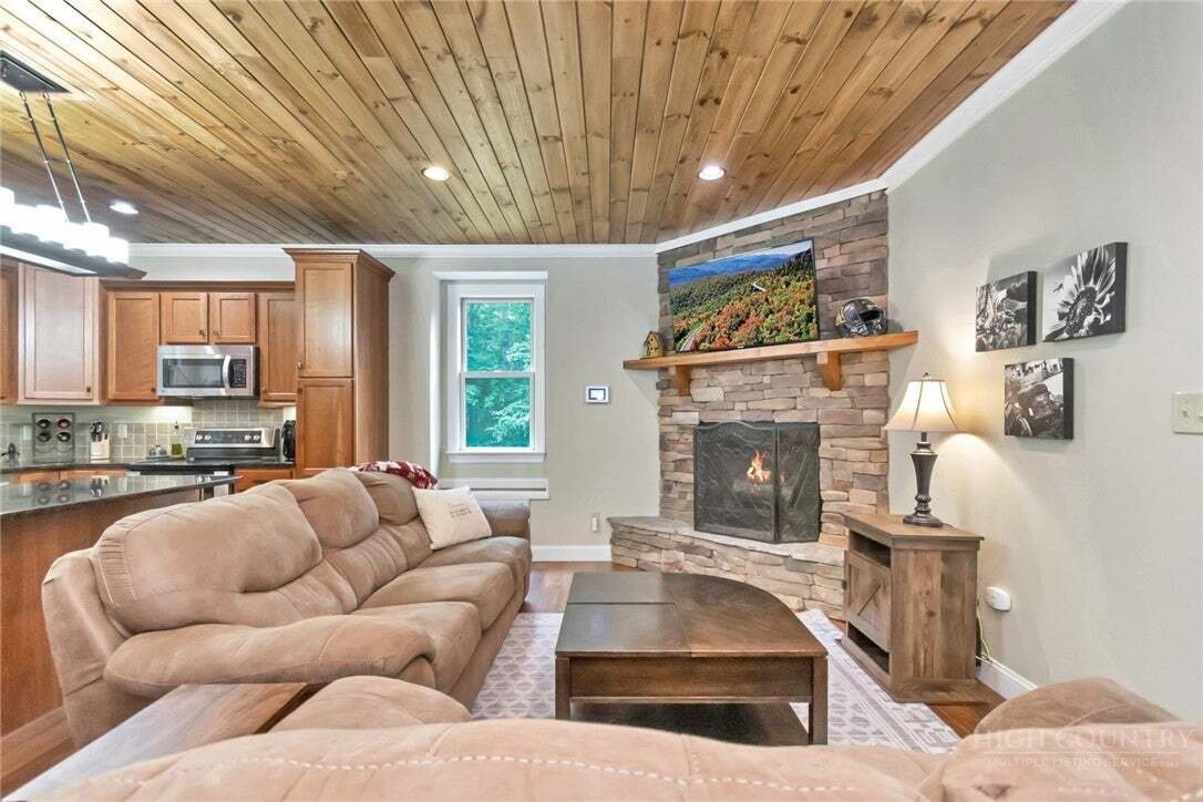 House in Boone, North Carolina, United States 5 - 18702797