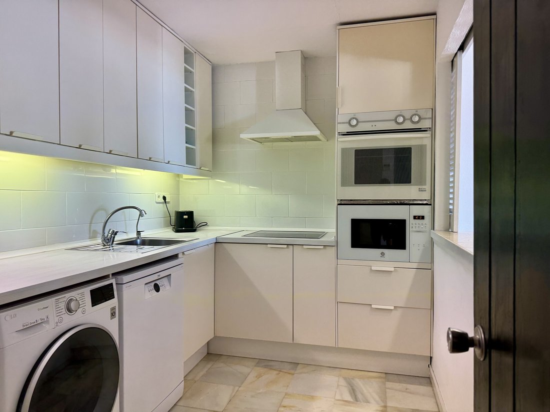 Appartement à Puerto Banús, Marbella, Espagne 5 - 18708553