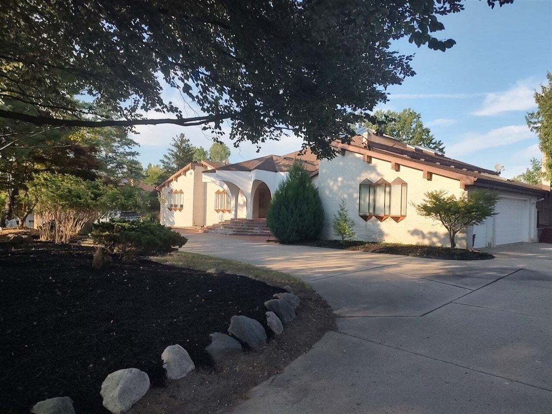 Casa a Bloomfield Hills, Michigan, Stati Uniti 1 - 18705211