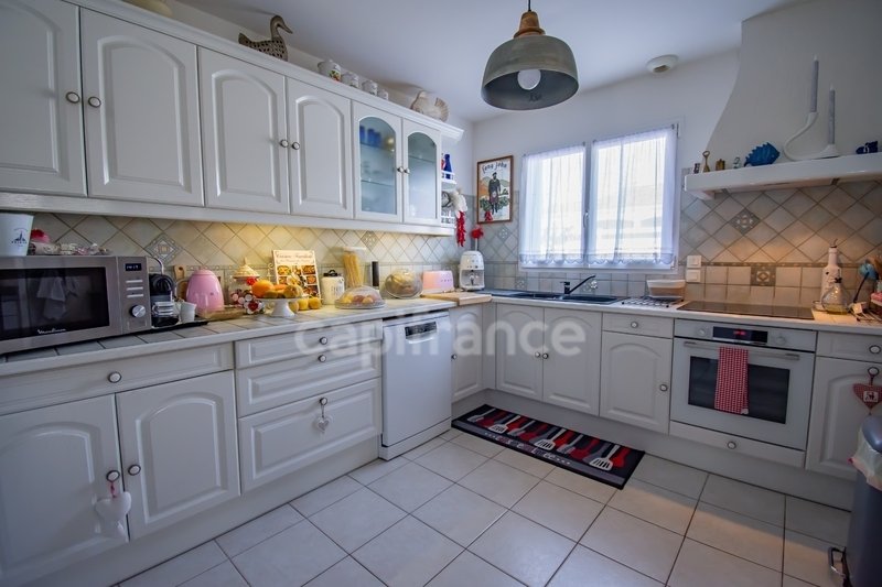 House in Centre Ville, Royan, France 3 - 18714098