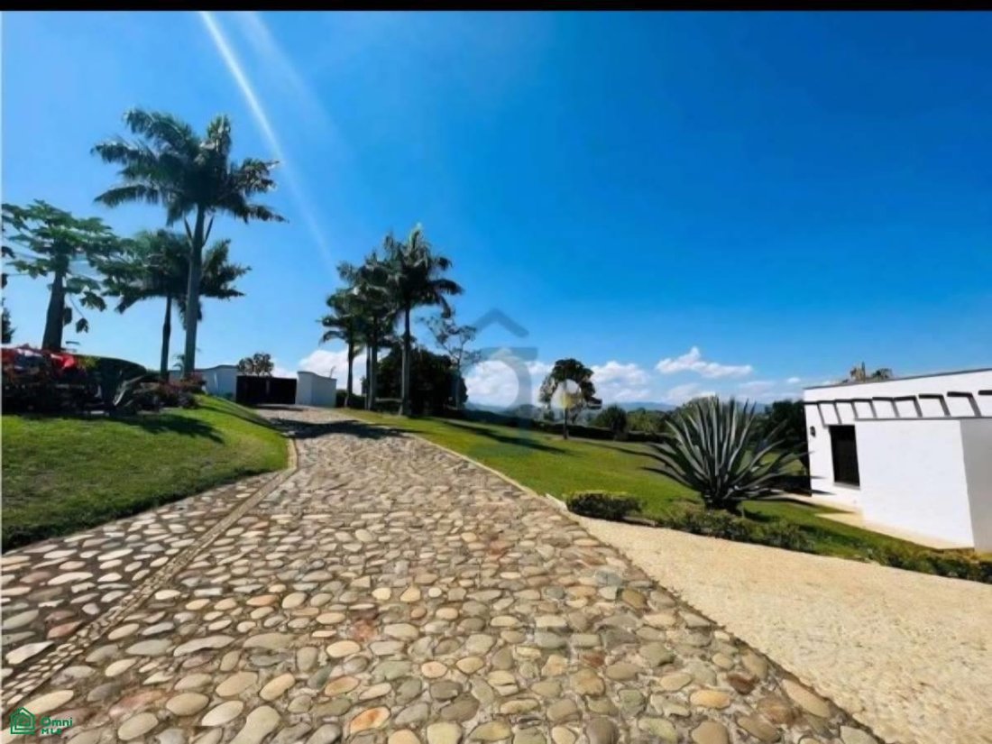 Condominio en Tarso, Antioquia, Colombia 3 - 17733264