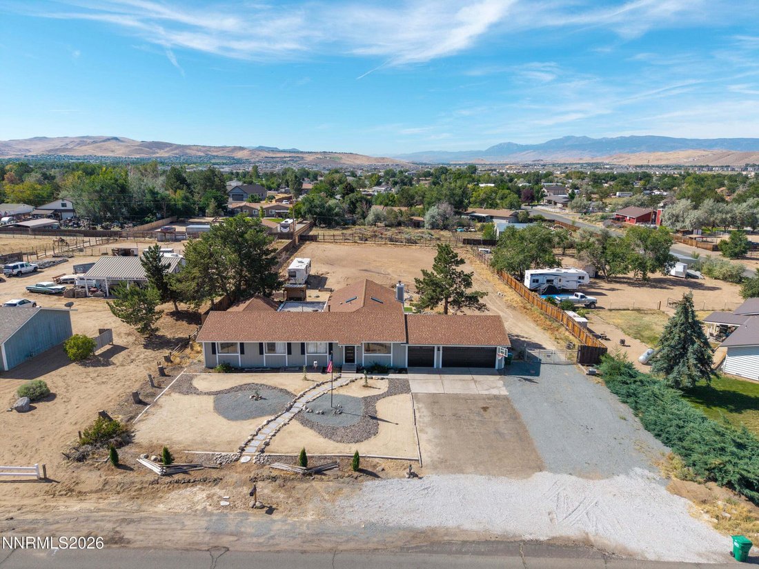 House in Sparks, Nevada, United States 2 - 18705064
