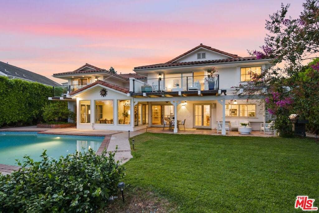 House in Los Angeles, California, United States 3 - 18705279