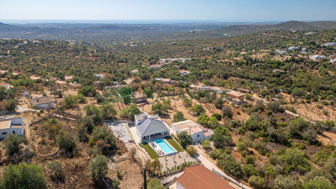 Villa in Loule (Sao Sebastiao), Algarve, Portugal 2 - 18707291