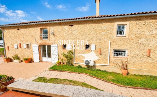 House in Vaudreuille, Occitania, France 1