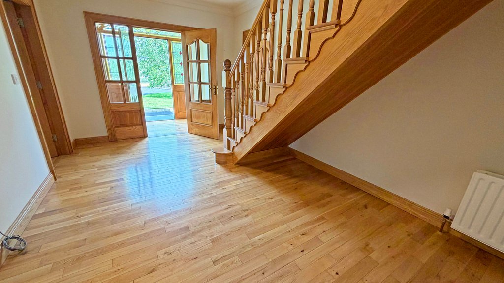 House in Causeway Coast and Glens District, Northern Ireland 3 - 18703963