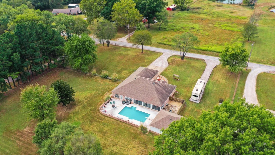 House in Coweta, Oklahoma, United States 4 - 18708413