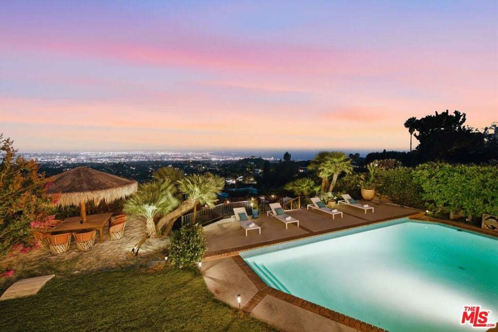 House in Los Angeles, California, United States 5 - 18705279