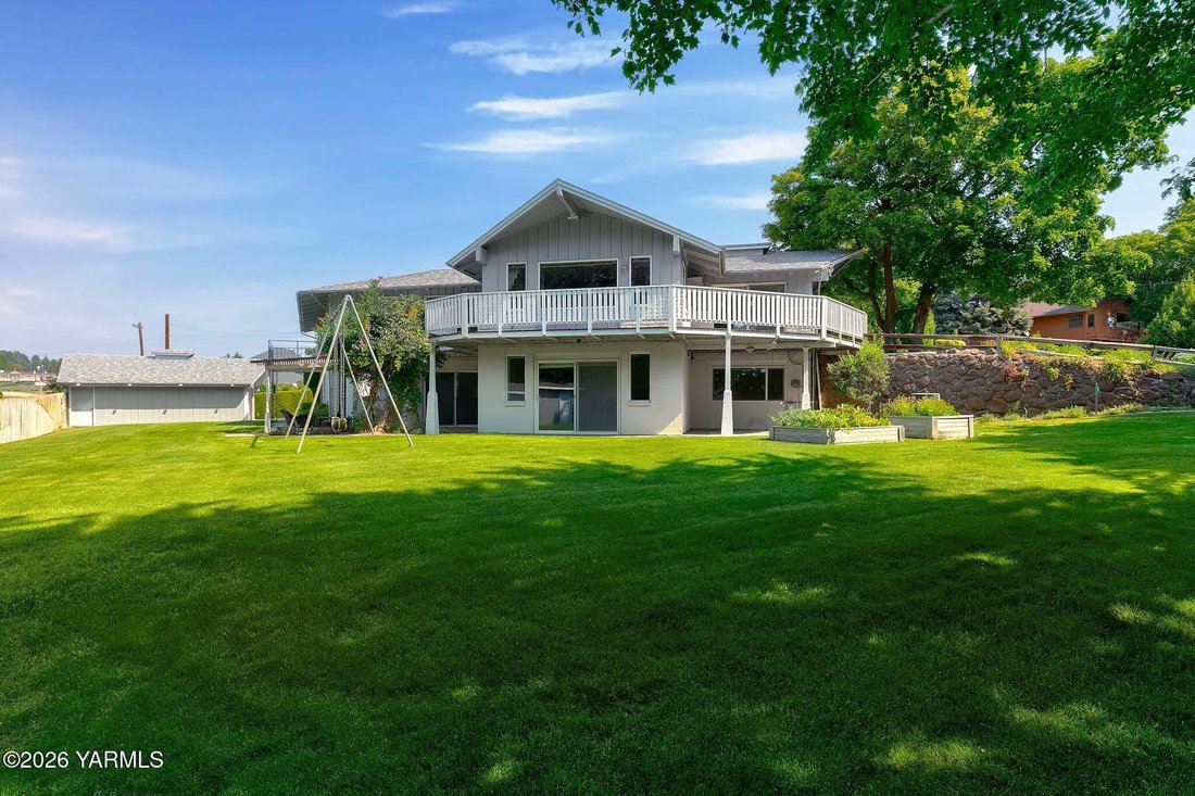 House in Yakima, Washington, United States 5 - 18706325