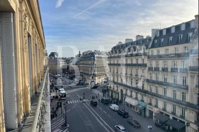 Apartment in Palais Royal, Paris 1er Arrondissement, Paris 4 - 15622648