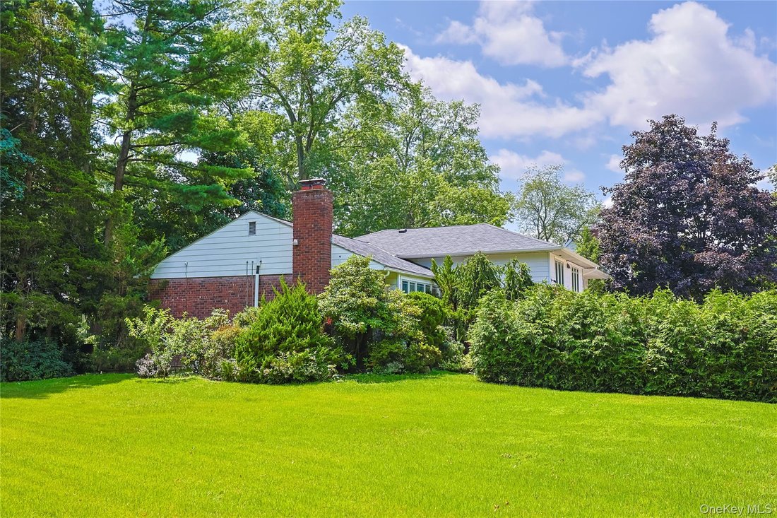House in Garden City, New York, United States 4 - 18365269
