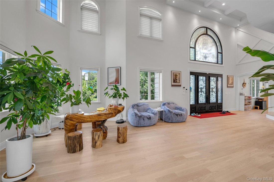 House in New York, New York, United States 2 - 18705736
