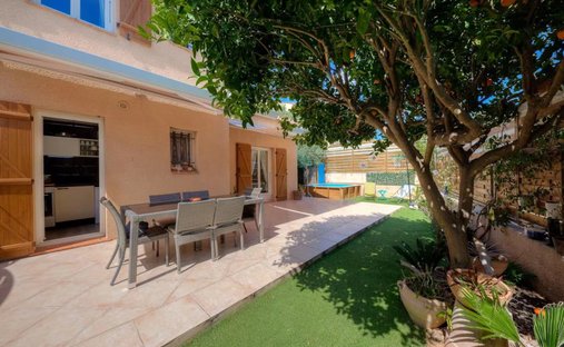 Apartment in Val Fleuri-Les Gros Buaux, Cagnes-sur-Mer, France 1
