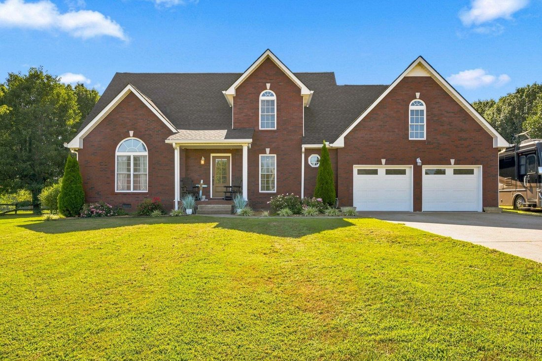 House in Springfield, Tennessee, United States 1 - 18706194