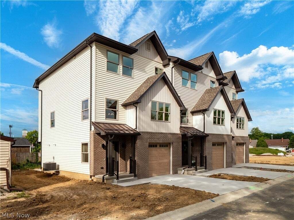Townhouse in Cleveland, Ohio, United States 1 - 18703068