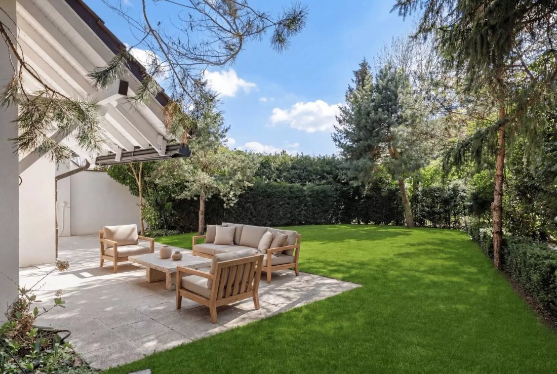 Villa in Nyon, Vaud, Switzerland 1 - 18703029
