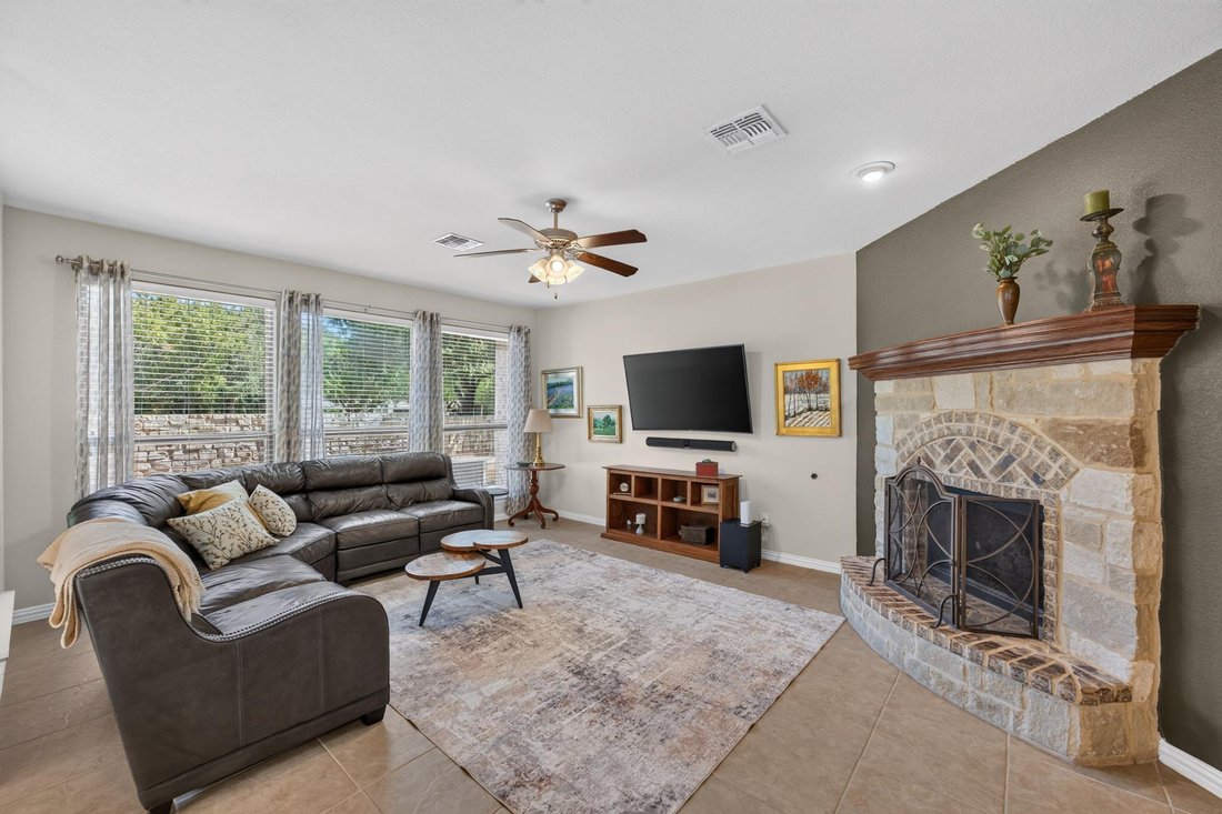 House in Cedar Park, Texas, United States 5 - 18705502
