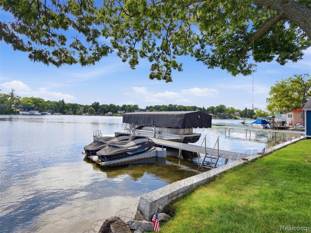 House in Orion charter Township, Michigan, United States 4 - 18705249