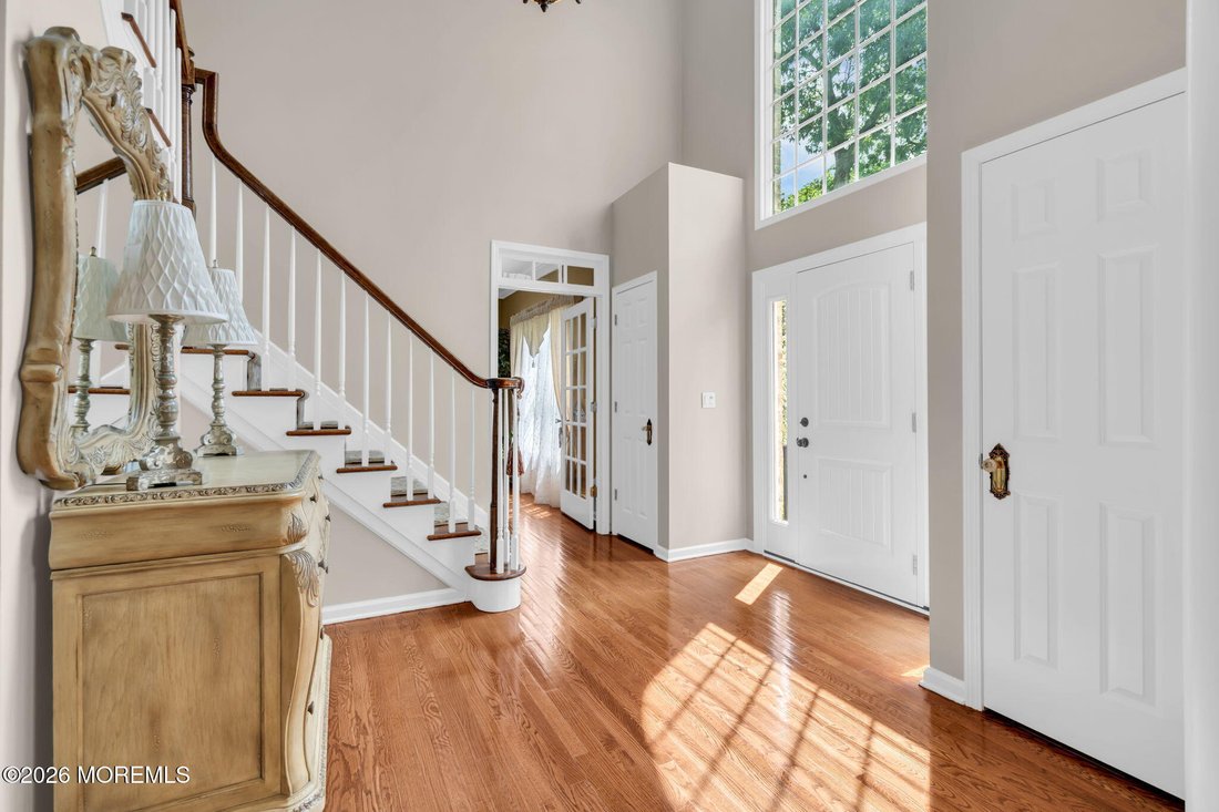 Casa en Tinton Falls, Nueva Jersey, Estados Unidos 3 - 18704895
