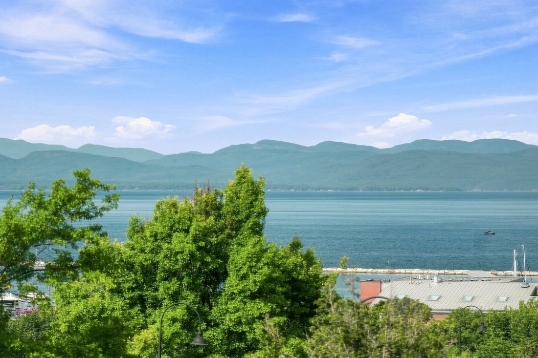 Condo in Burlington, Vermont, United States 1 - 18709080