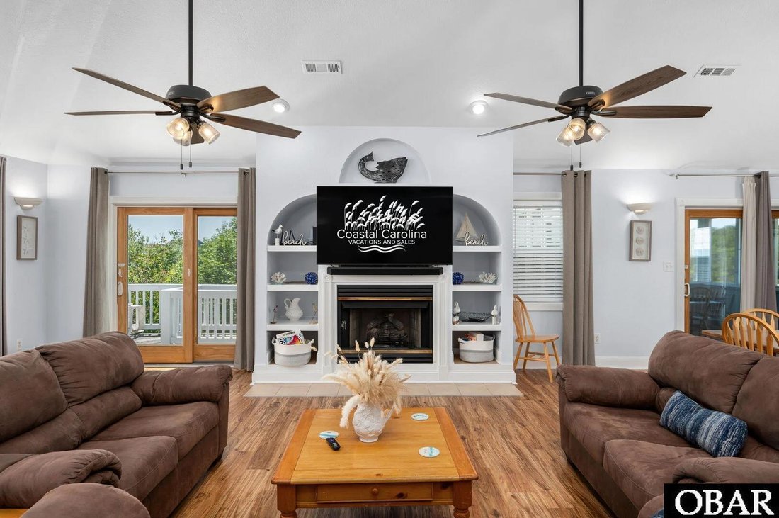 House in Corolla, North Carolina, United States 2 - 18705015