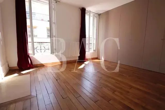Apartment in Léon-Blum Folie-Regnault, Paris 11e Arrondissement, Paris 4 - 15622550