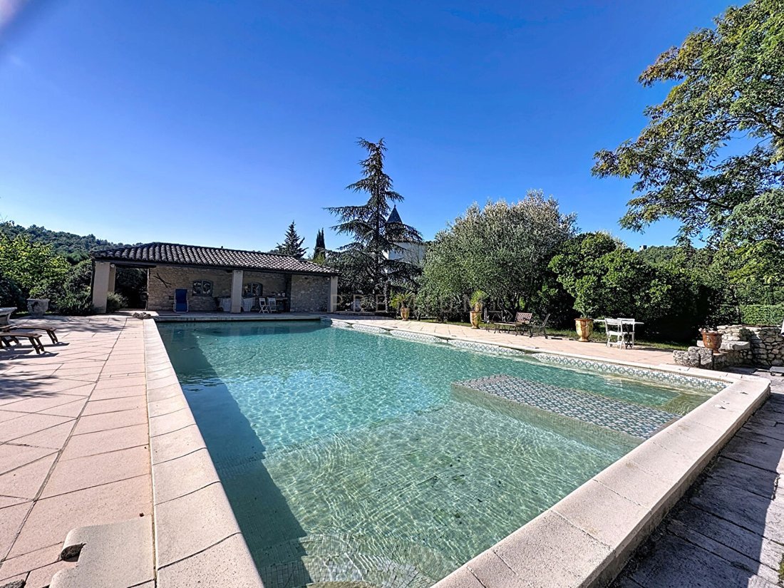 Villa in Uzès, Occitania, France 3 - 18704579
