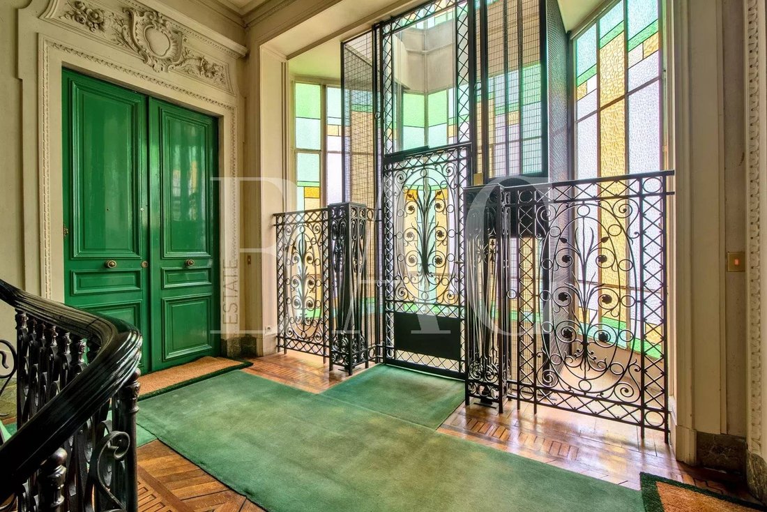 Apartment in Porte Dauphine, Paris 16e Arrondissement, Paris 1 - 15622523
