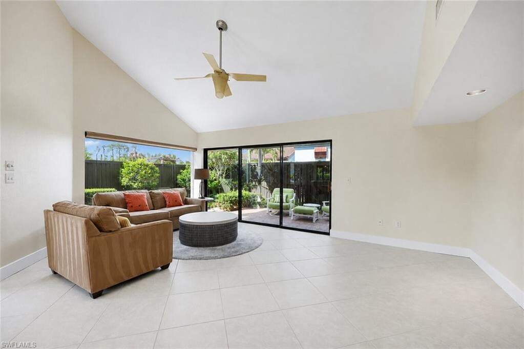 House in Naples, Florida, United States 5 - 18708129