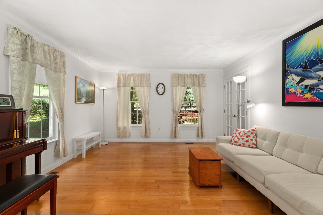 House in Acton, Massachusetts, United States 5 - 18703945