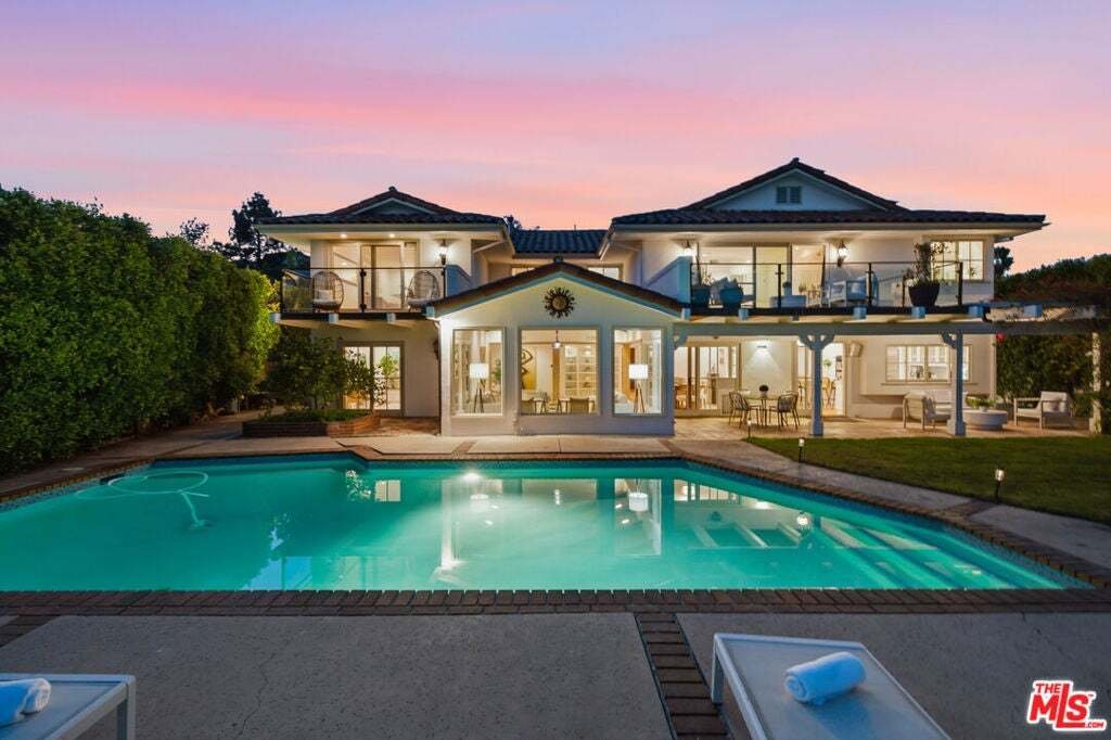 House in Los Angeles, California, United States 2 - 18705279