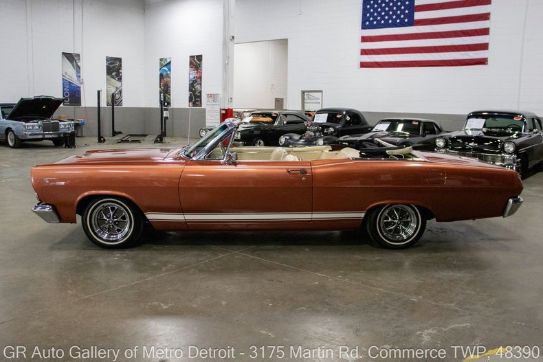 "The Man's Car" in Commerce Twp, United States 4 - 18708936