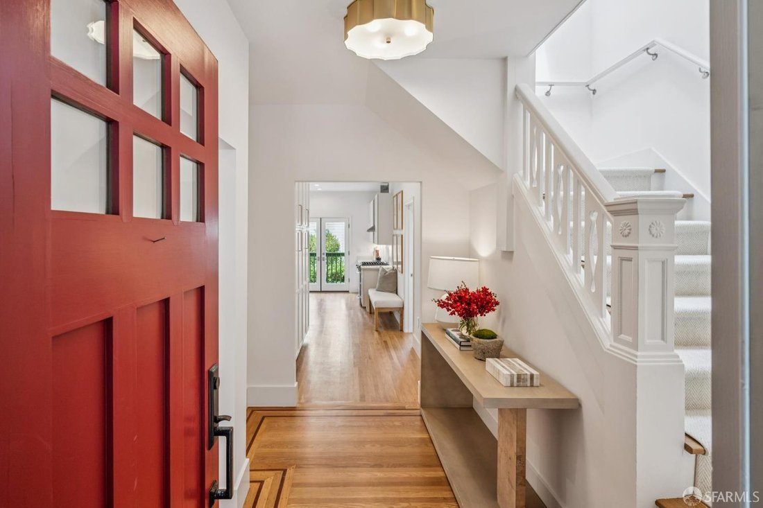 House in San Francisco, California, United States 3 - 18705056