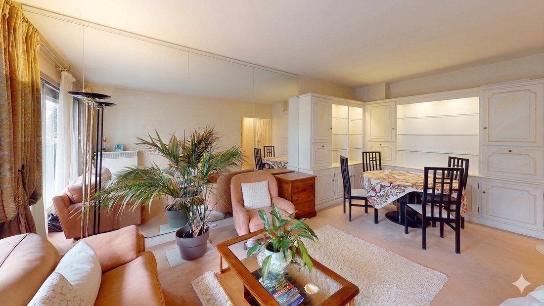 Apartment in Auteuil Sud, Paris 16e Arrondissement, Paris 4 - 18713553