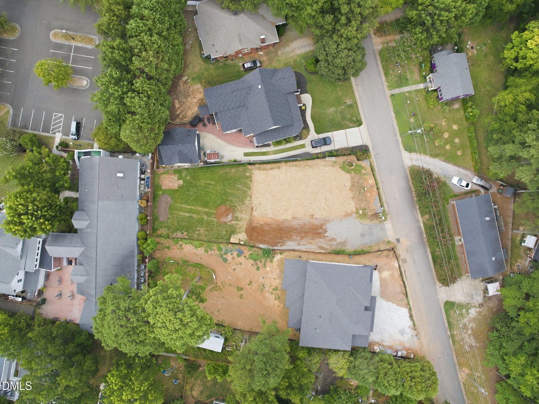 Casa a Cary, Carolina del Nord, Stati Uniti 5 - 18431099