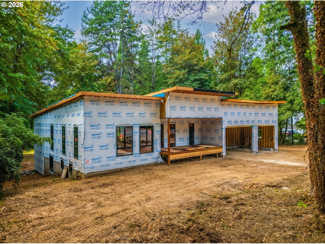 House in Portland, Oregon, United States 2 - 17868514