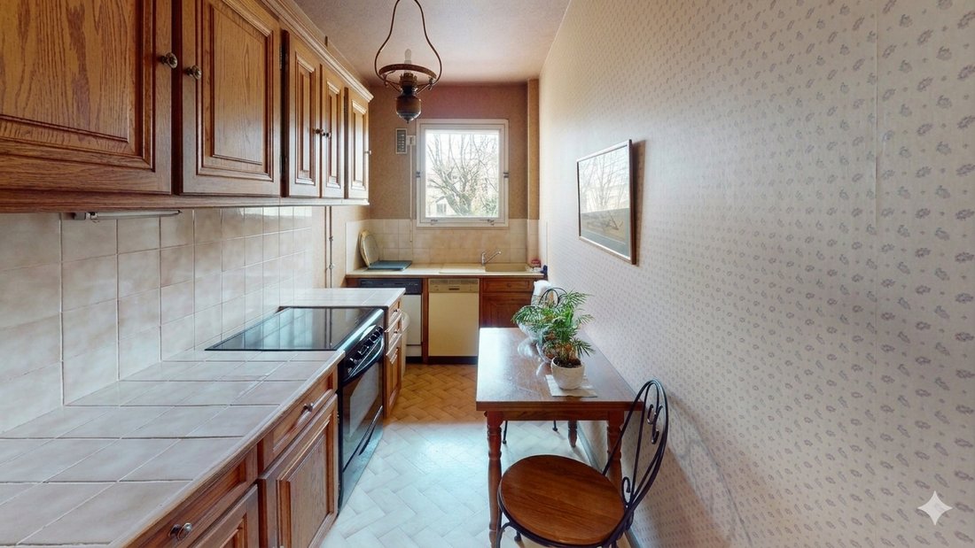 Apartment in Auteuil Sud, Paris 16e Arrondissement, Paris 2 - 18713553