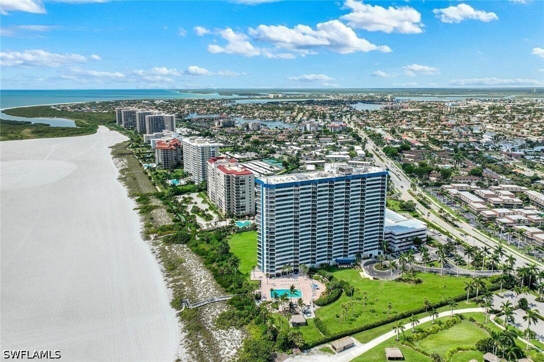 Condo in Marco Island, Florida, United States 2 - 18702834