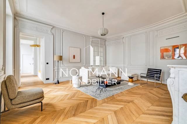 Apartment in Lorette-Martyrs, Paris 9e Arrondissement, Paris 2 - 18223027