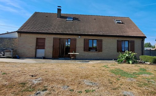 Maison à Bergues, Hauts-de-France, France 1