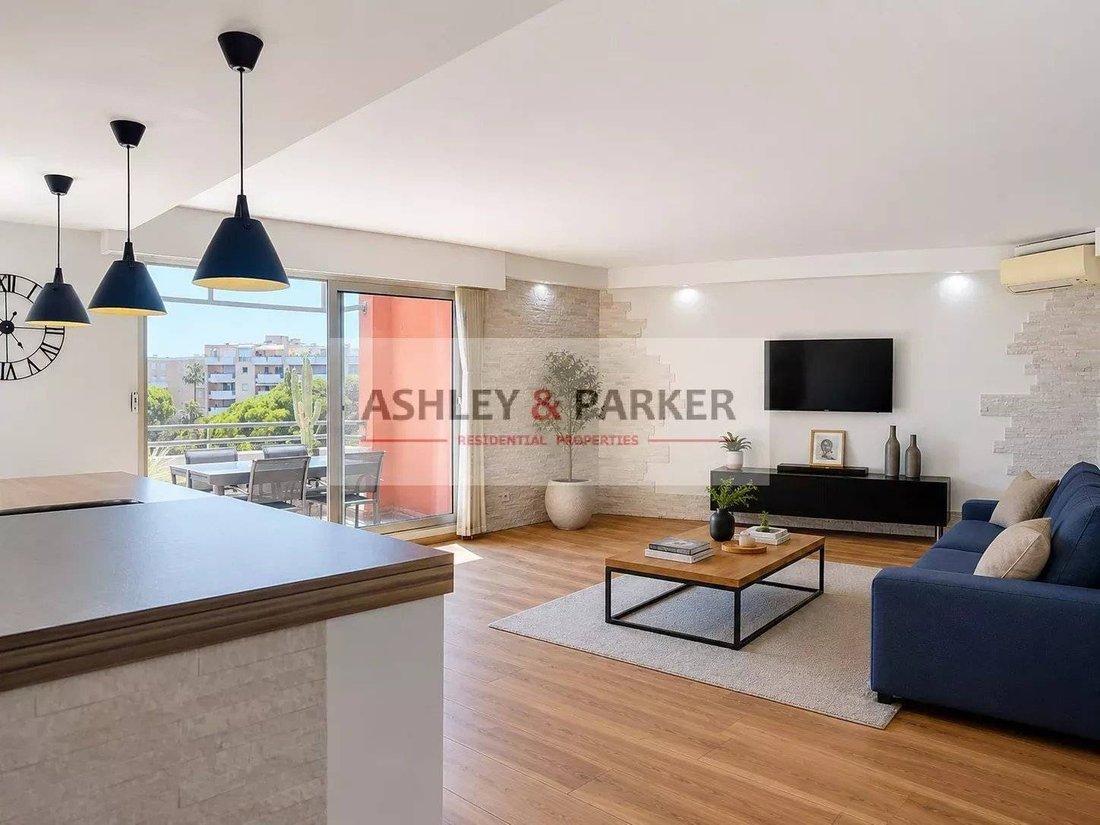 Apartment in Cannes, Provence-Alpes-Côte d'Azur, France 1 - 18251280