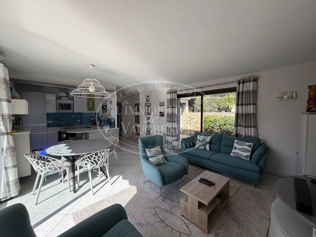 Maison à Route de Grasse, Villeneuve-Loubet, France 1 - 17322587